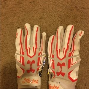 under armour maryland football gloves